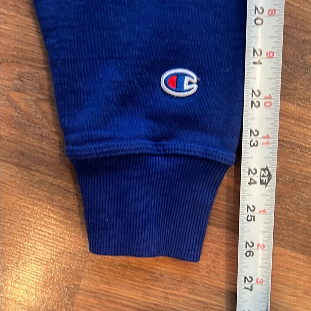 Champion Blue Crewneck Sweater - Large